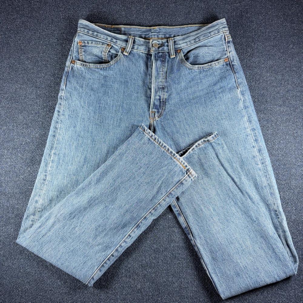 Levis 501 Mens Jeans 32x32.5 16in Waist Light Wash Straight Button Fly